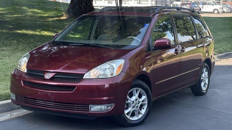 2005 TOYOTA Sienna