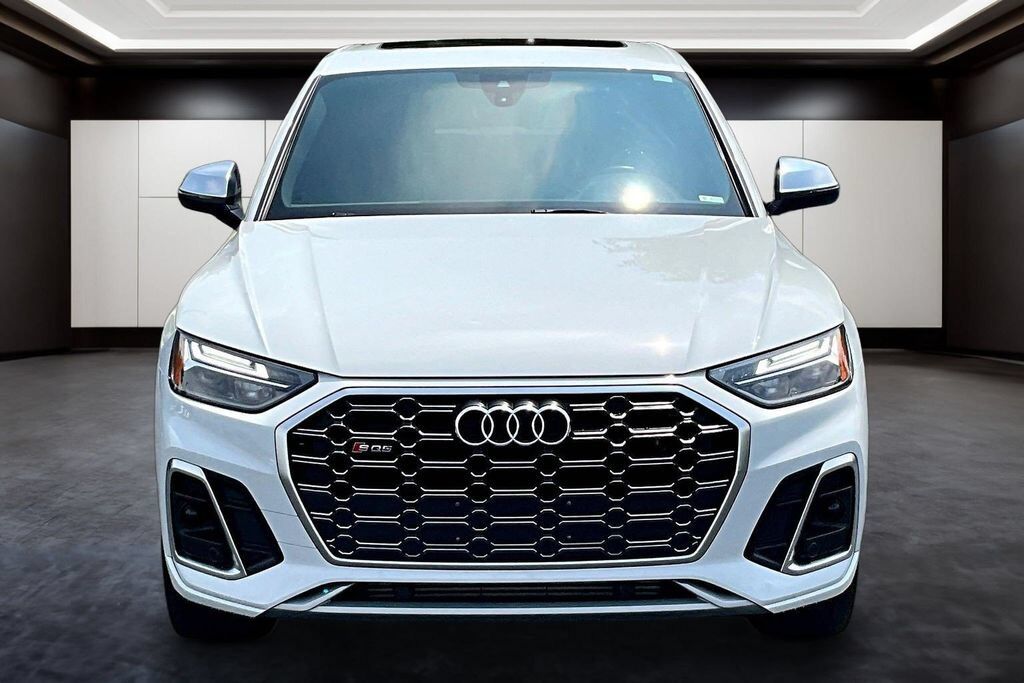 2022 Audi SQ5