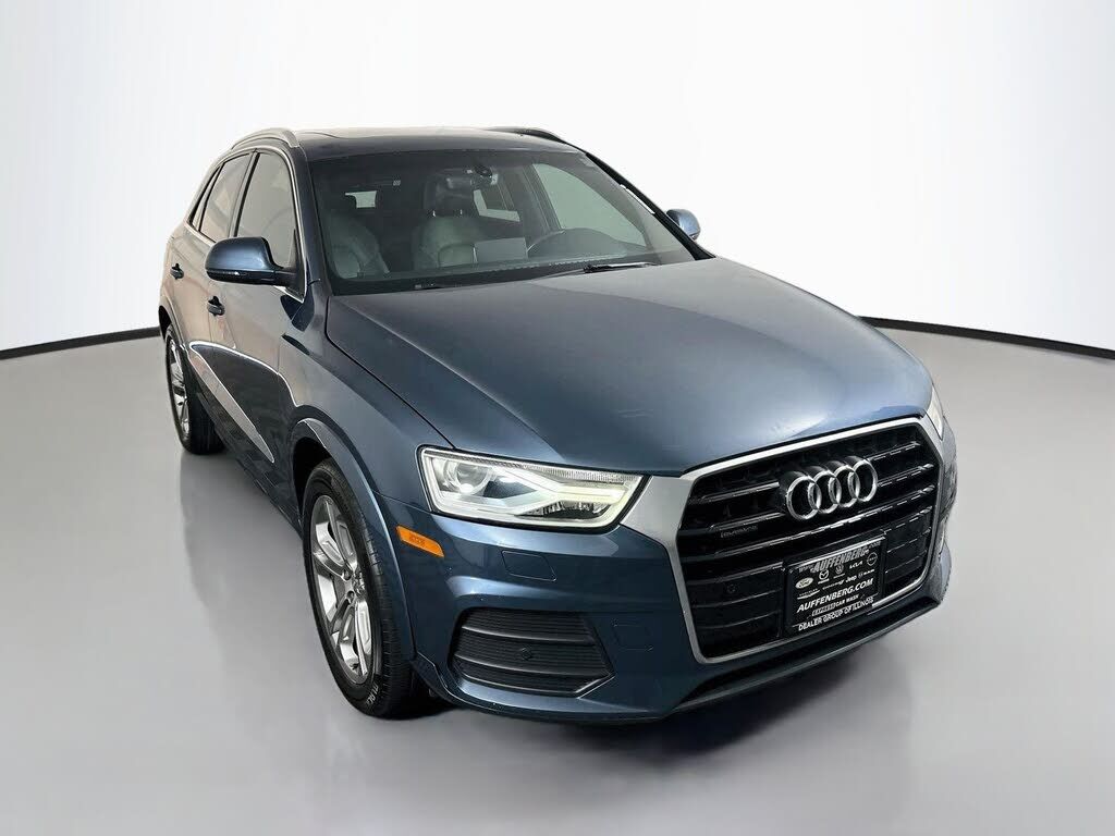 2016 AUDI Q3