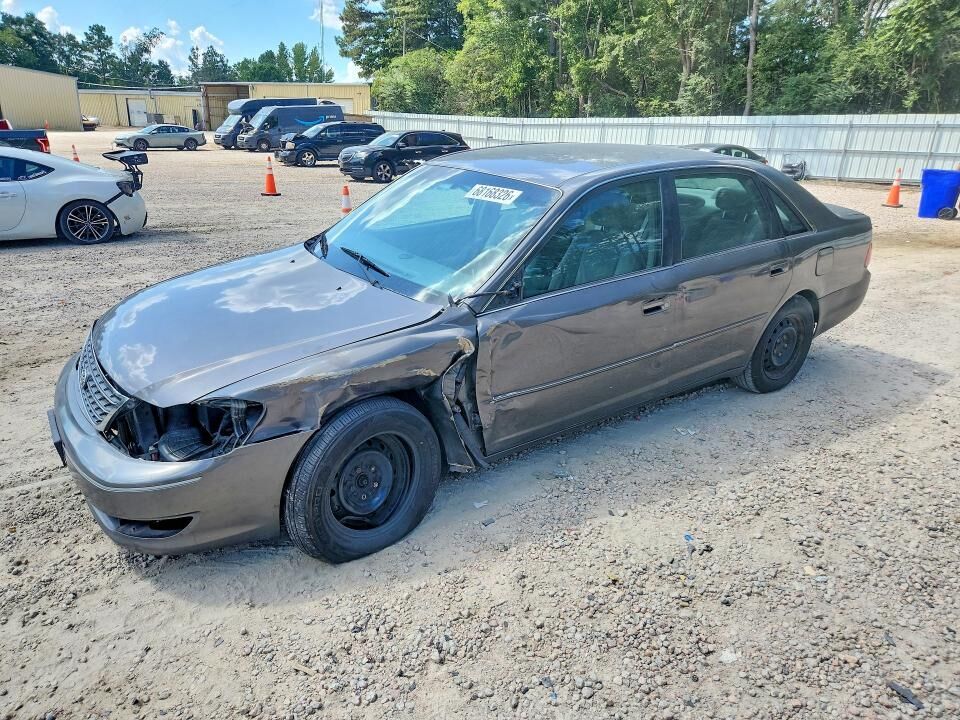 2003 TOYOTA Avalon