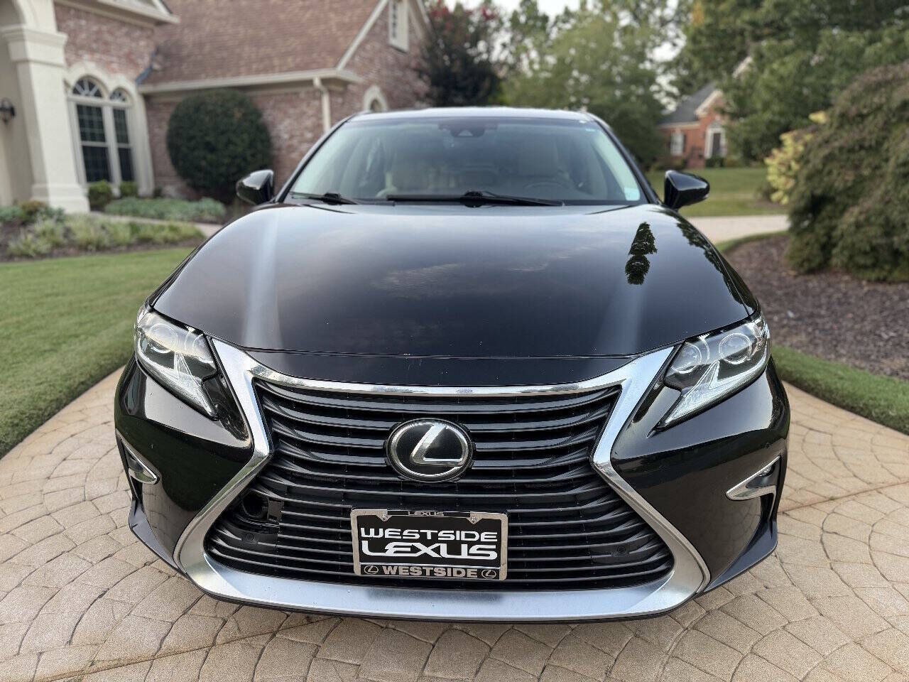 2016 Lexus ES