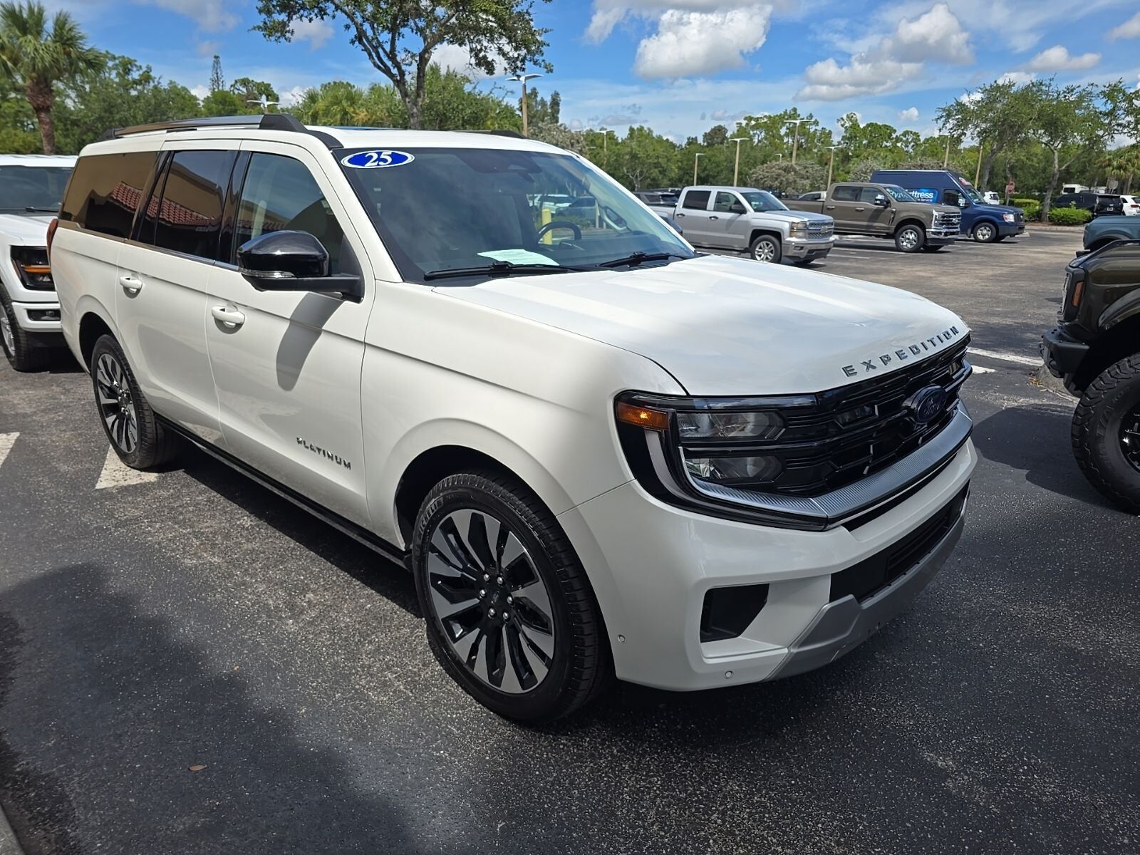 2025 FORD Expedition