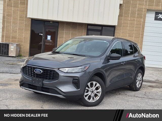 2024 FORD Escape