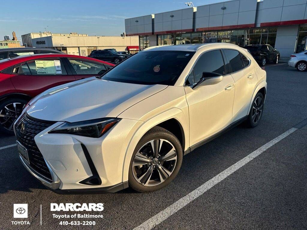 2024 LEXUS UX