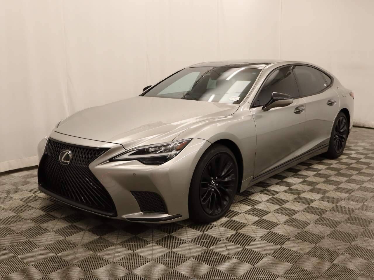 2022 LEXUS LS