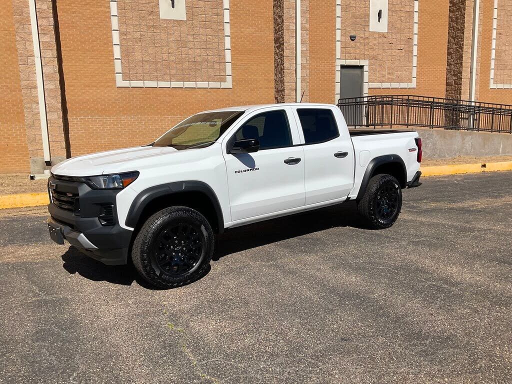 2026 CHEVROLET Colorado