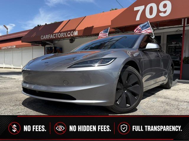 2026 TESLA Model 3