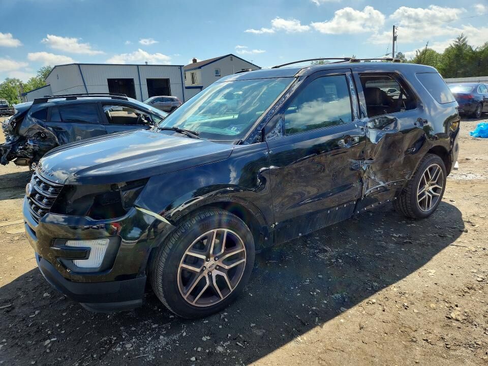 2017 FORD Explorer