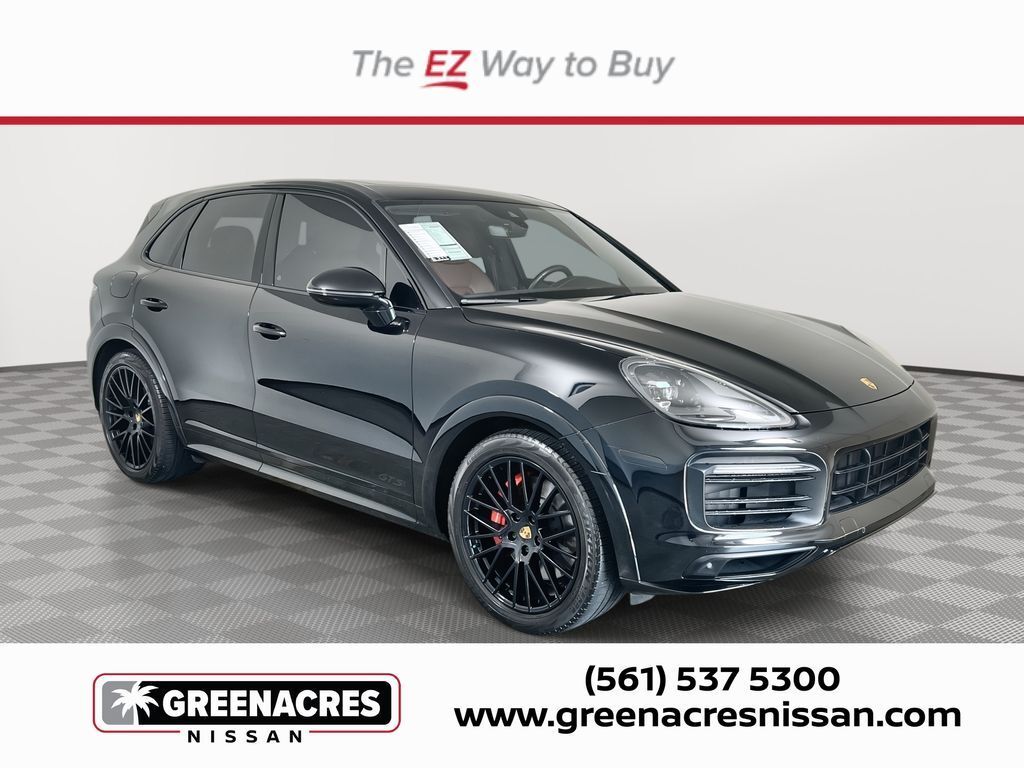2022 PORSCHE Cayenne