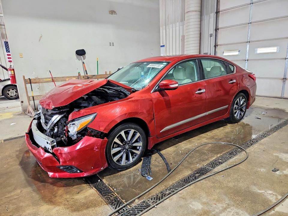 2016 NISSAN Altima