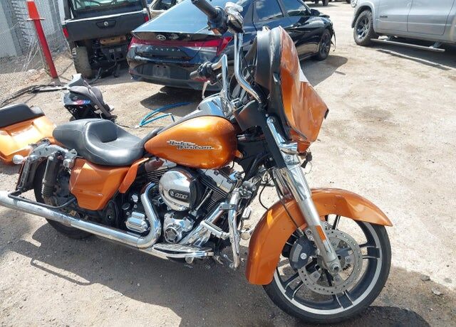 2014 HARLEY DAVIDSON Street Glide