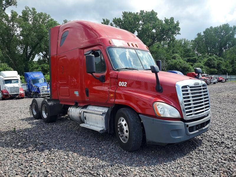 2016 FREIGHTLINER Cascadia