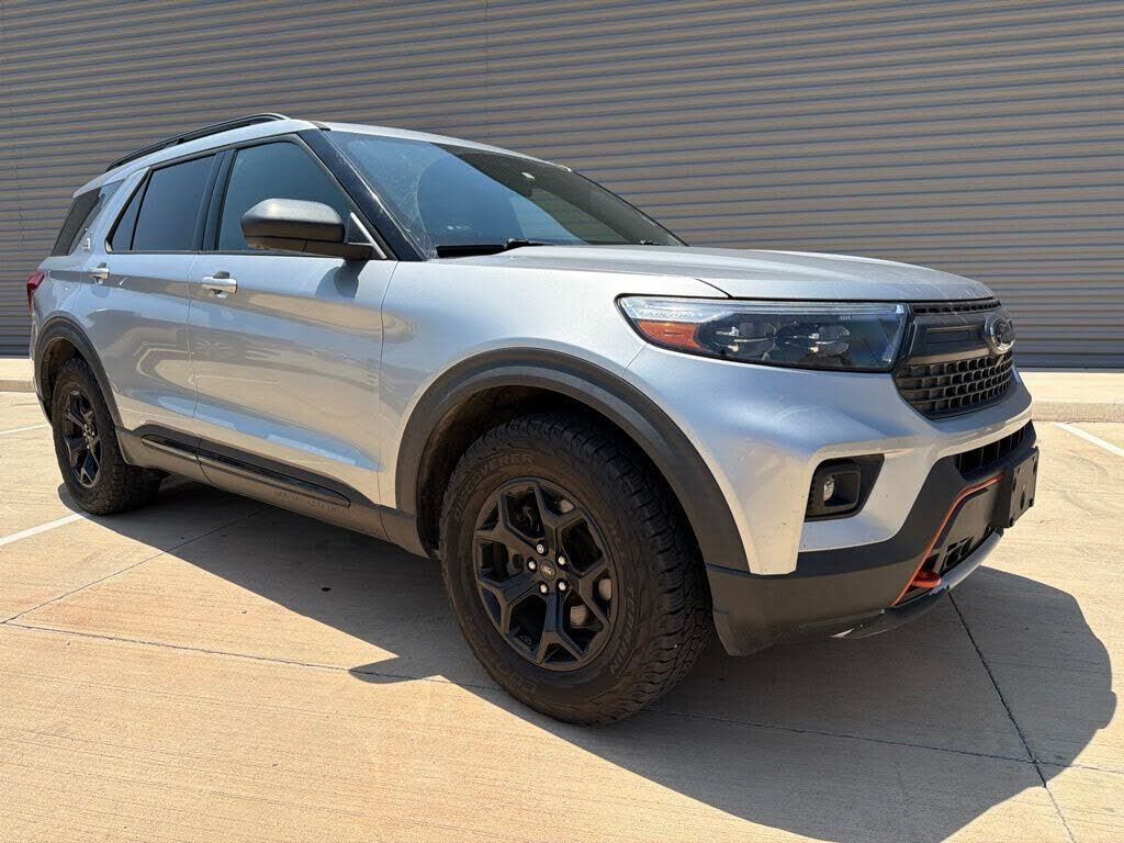 2021 FORD Explorer