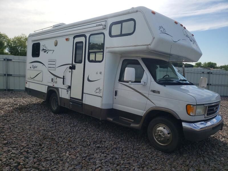 2003 FORD E-450