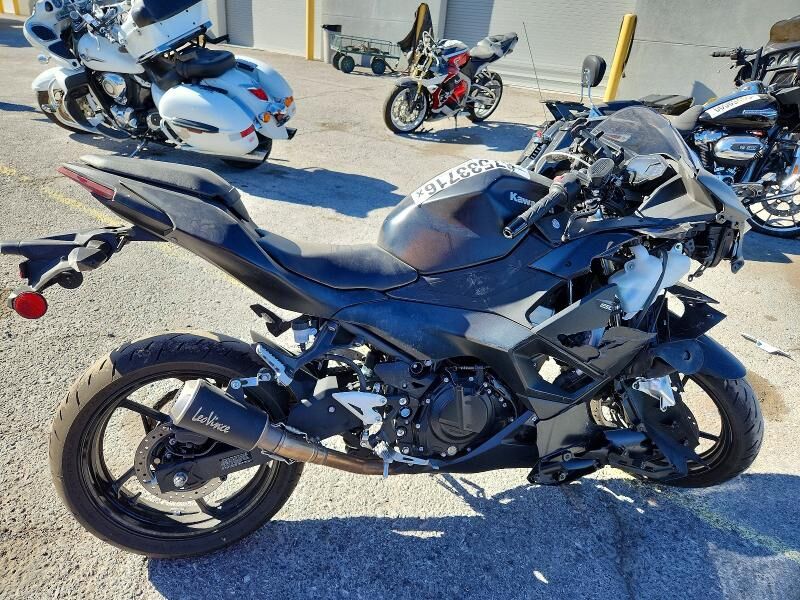 2026 KAWASAKI Ninja