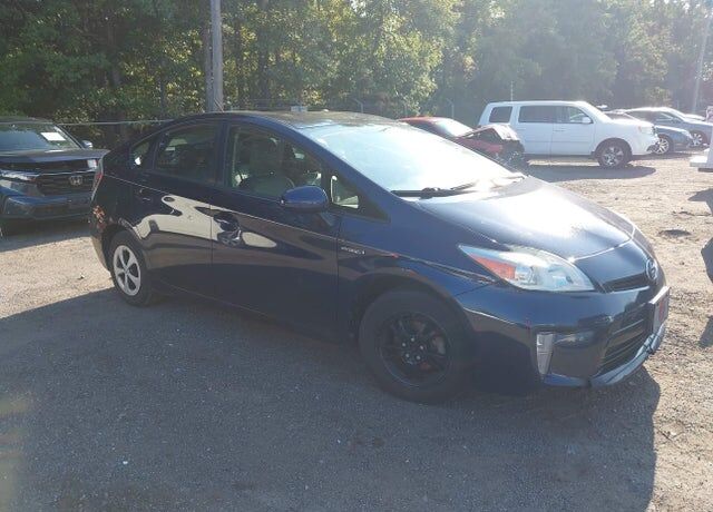 2015 TOYOTA PRIUS
