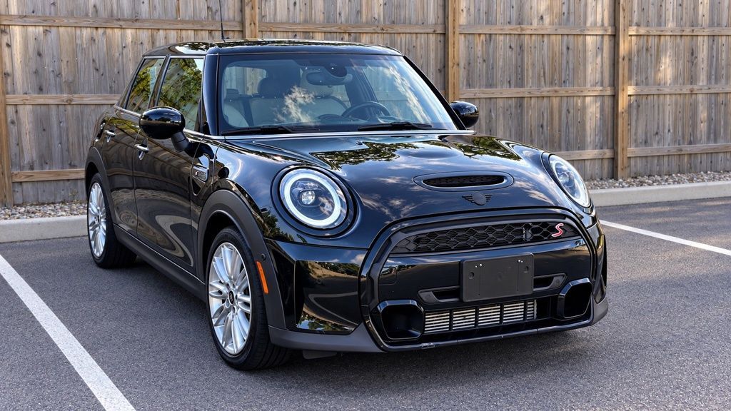 2024 MINI Hardtop