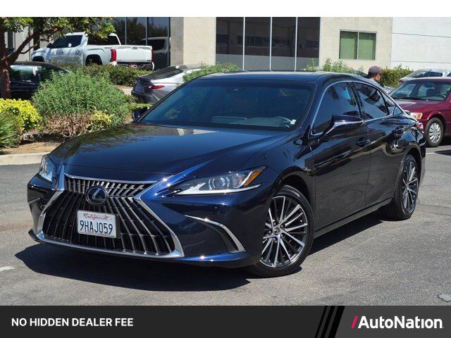 2023 LEXUS ES