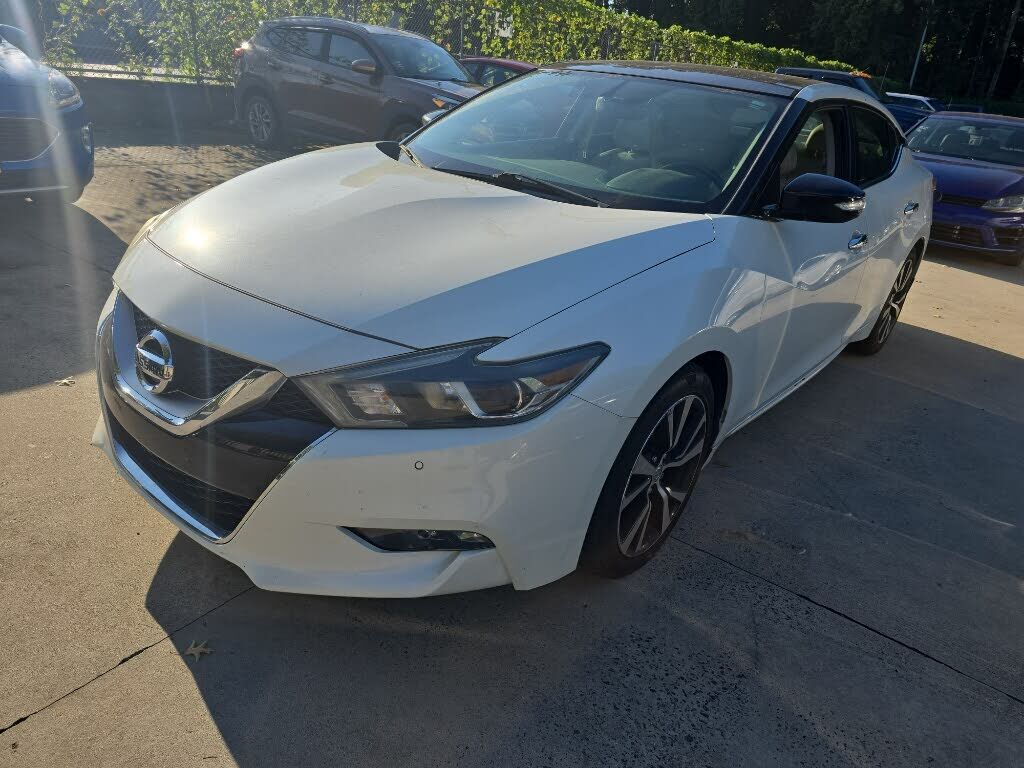 2017 NISSAN Maxima