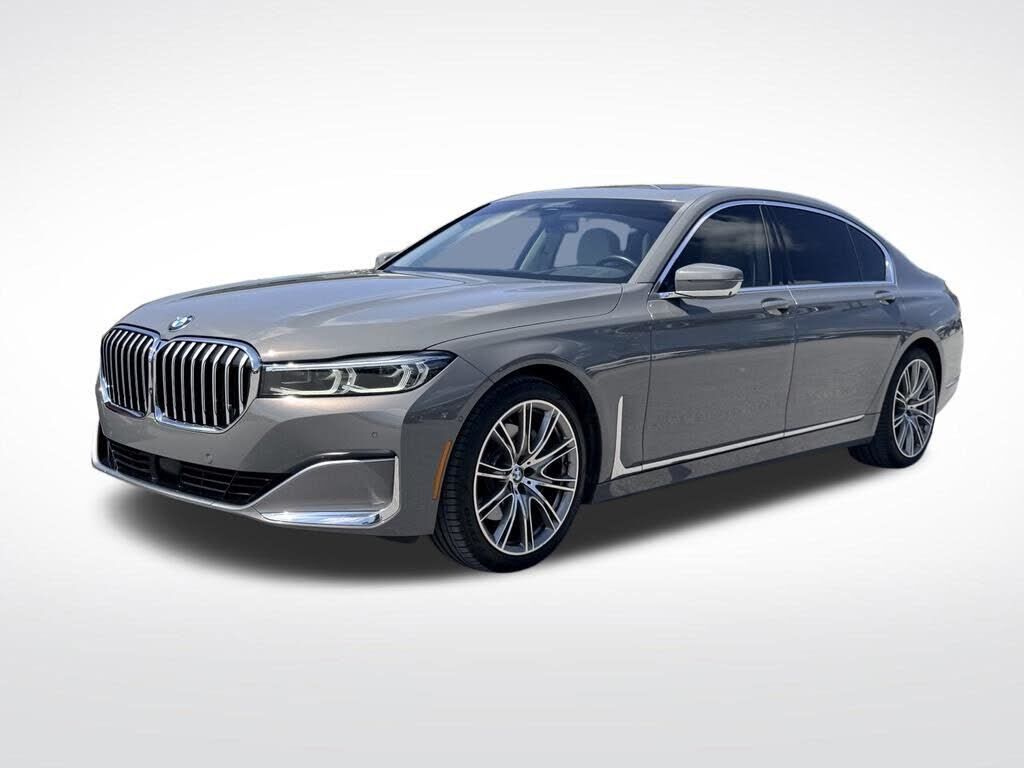 2021 BMW 740i