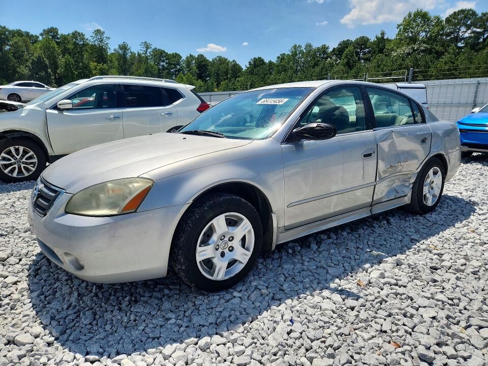 2003 NISSAN Altima