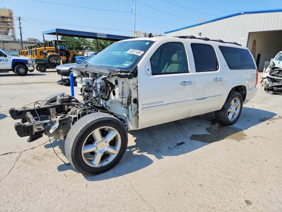 2014 CHEVROLET Suburban