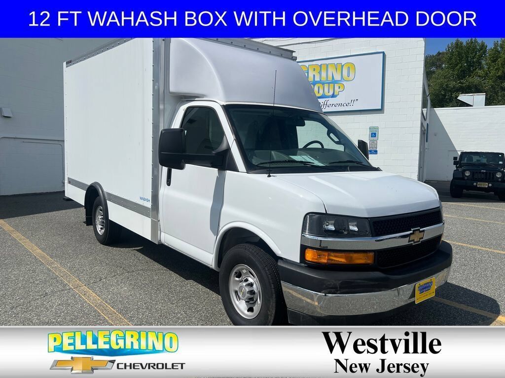 2025 CHEVROLET Express