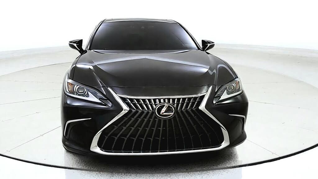 2024 Lexus ES