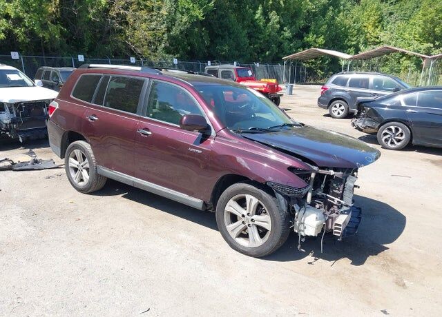 2012 TOYOTA Highlander