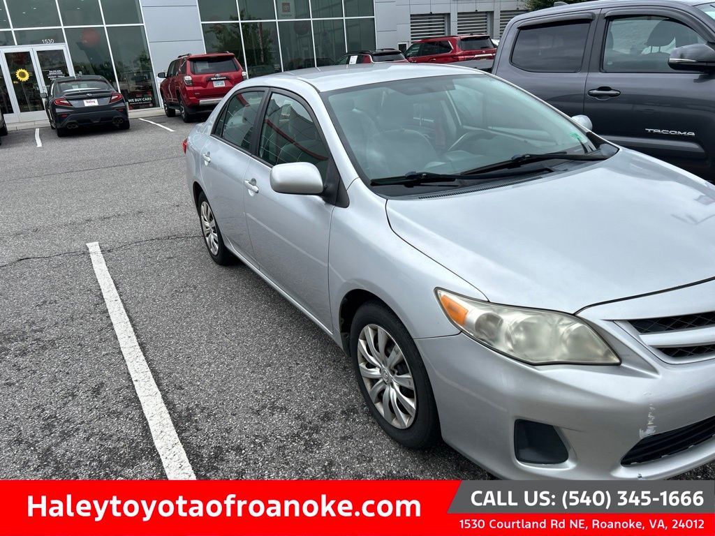 2012 TOYOTA Corolla