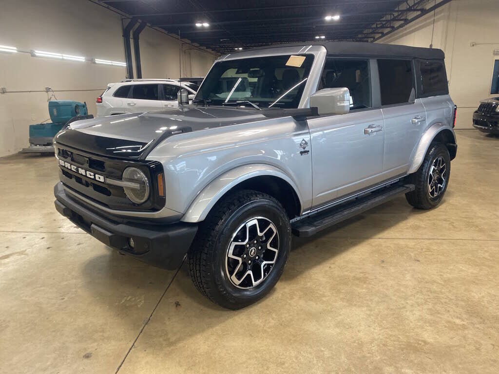 2024 FORD Bronco