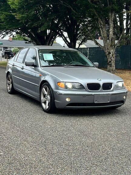 2004 BMW 325i