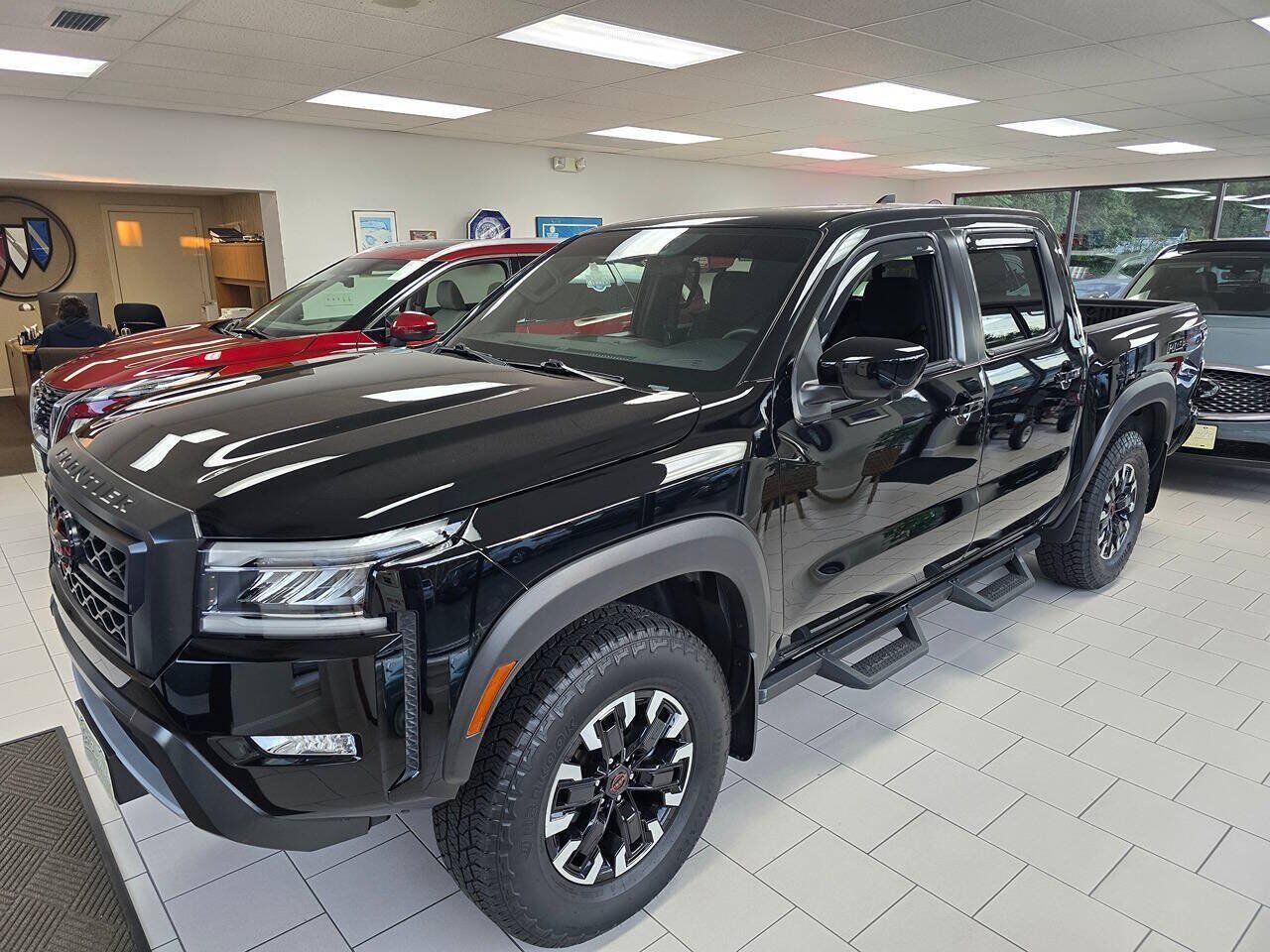2023 NISSAN Frontier