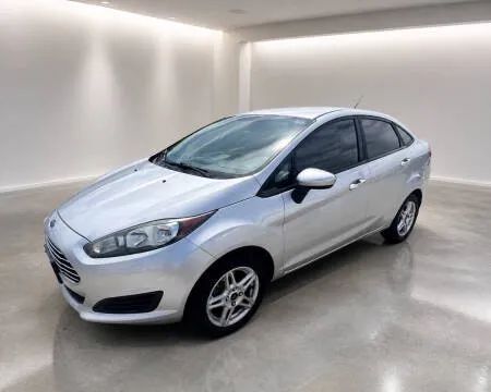 2017 FORD Fiesta