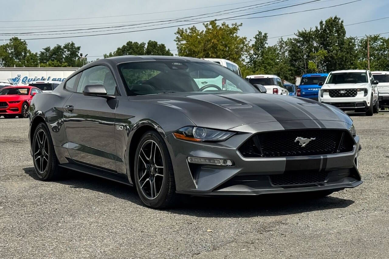 2022 FORD Mustang