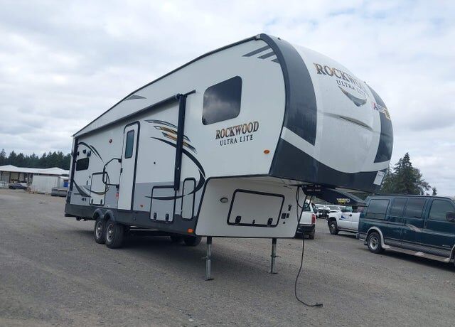 2019 FOREST RIVER Real-lite / Rockwood Lite Weight Trailers