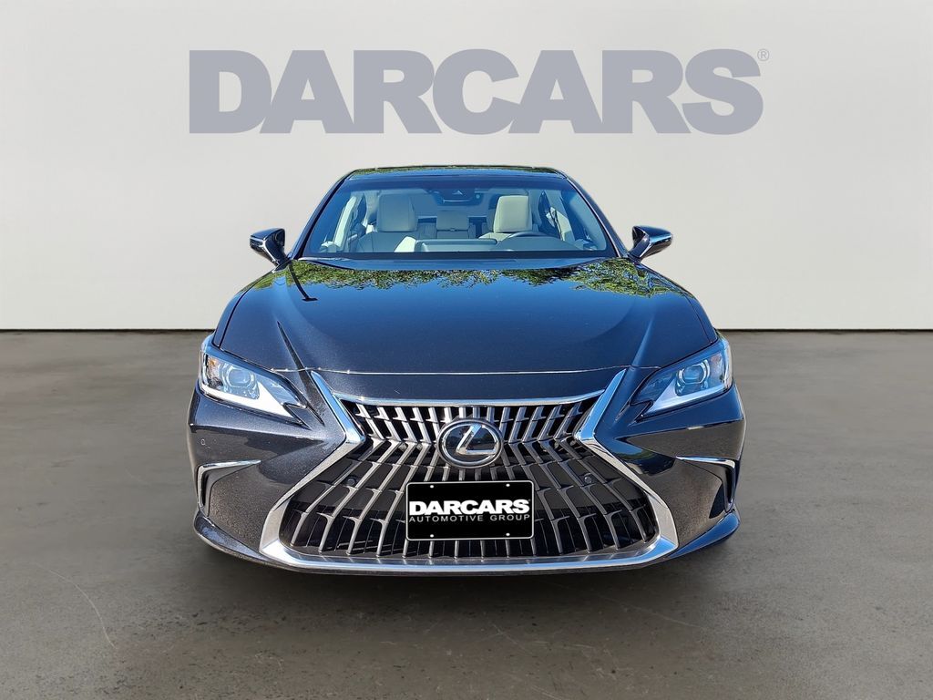 2025 Lexus ES