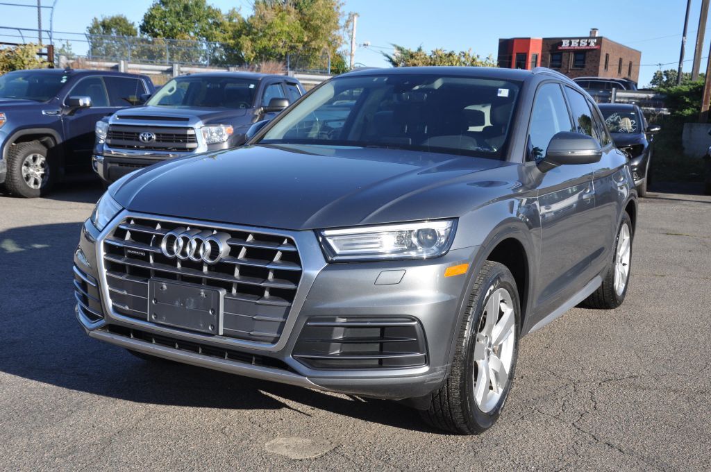 2018 AUDI Q5