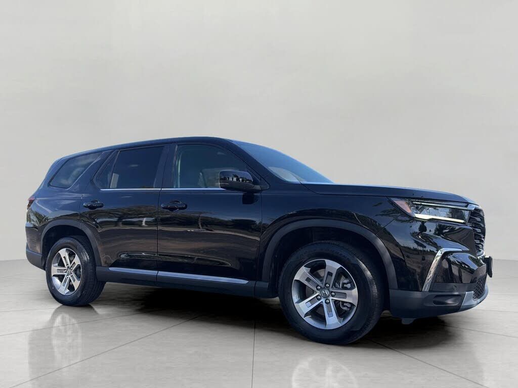 2023 HONDA Pilot