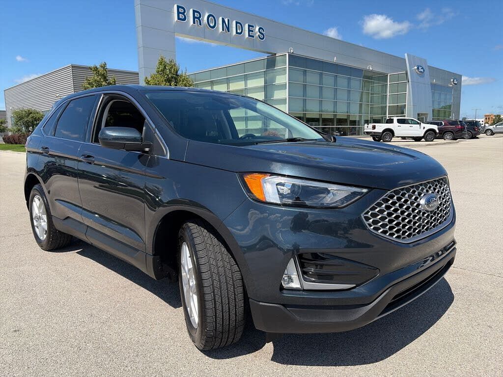 2024 FORD Edge