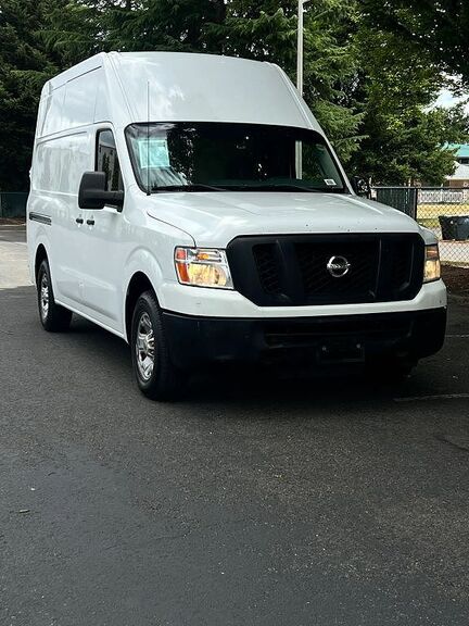 2012 NISSAN NV