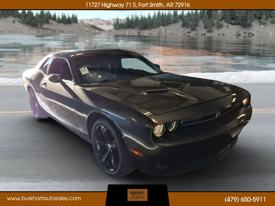 2017 DODGE Challenger