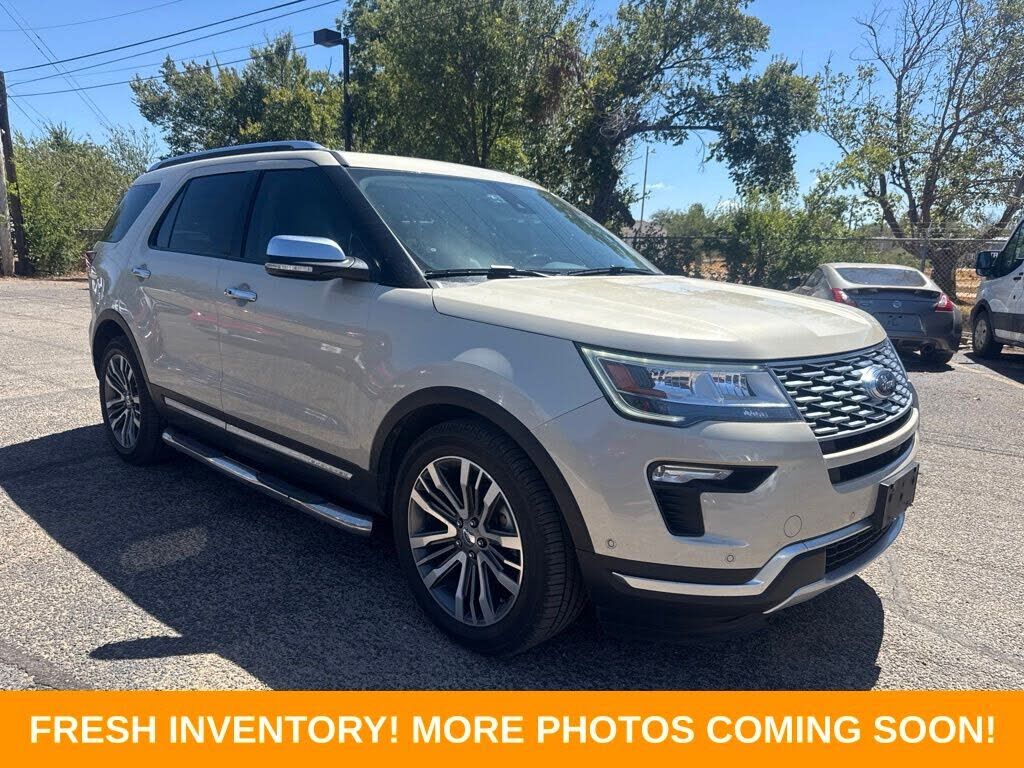 2018 FORD Explorer