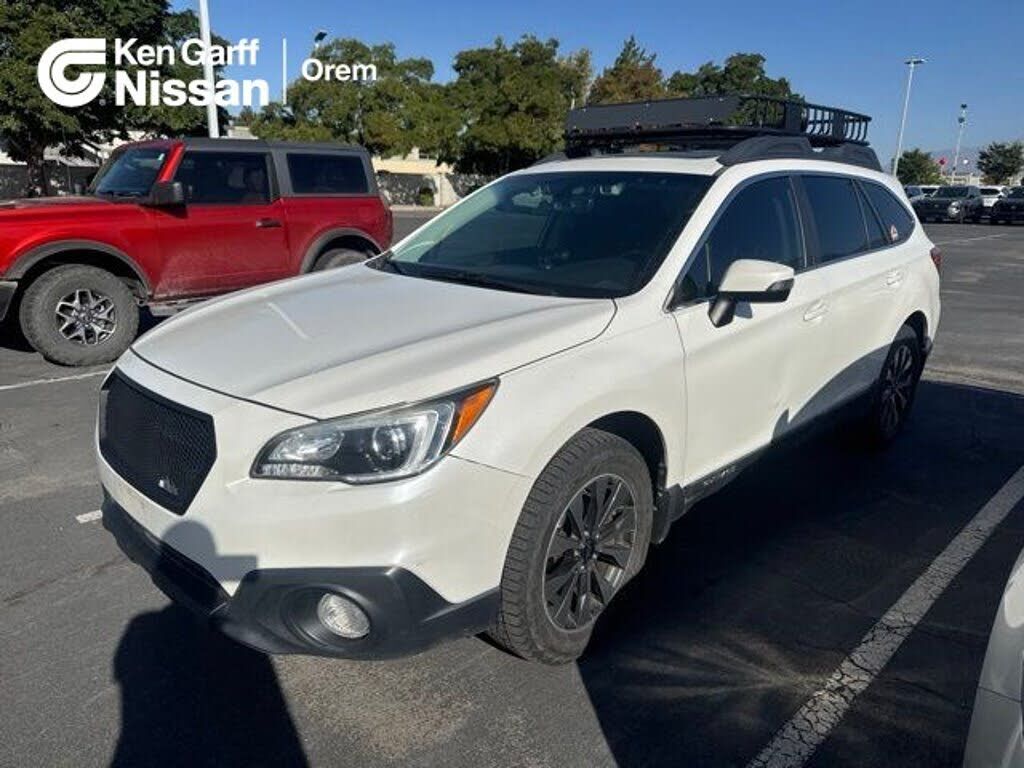 2017 SUBARU Outback