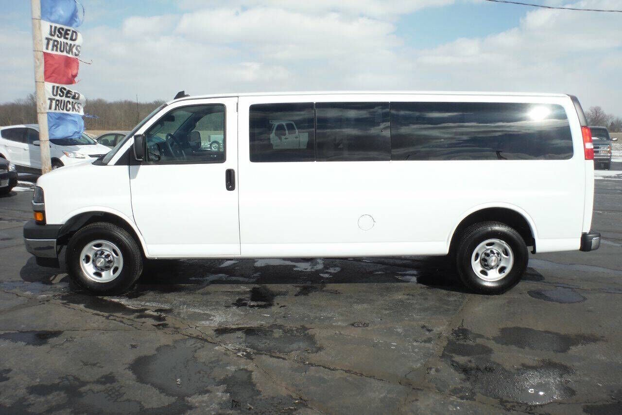 2018 CHEVROLET Express