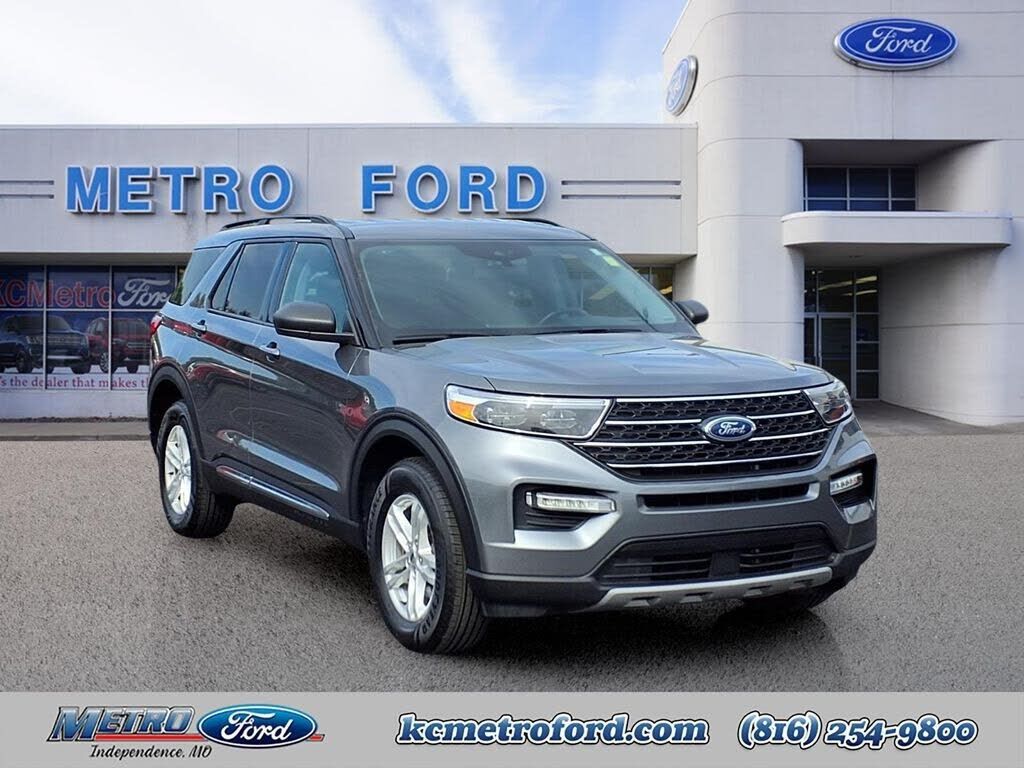 2023 FORD Explorer