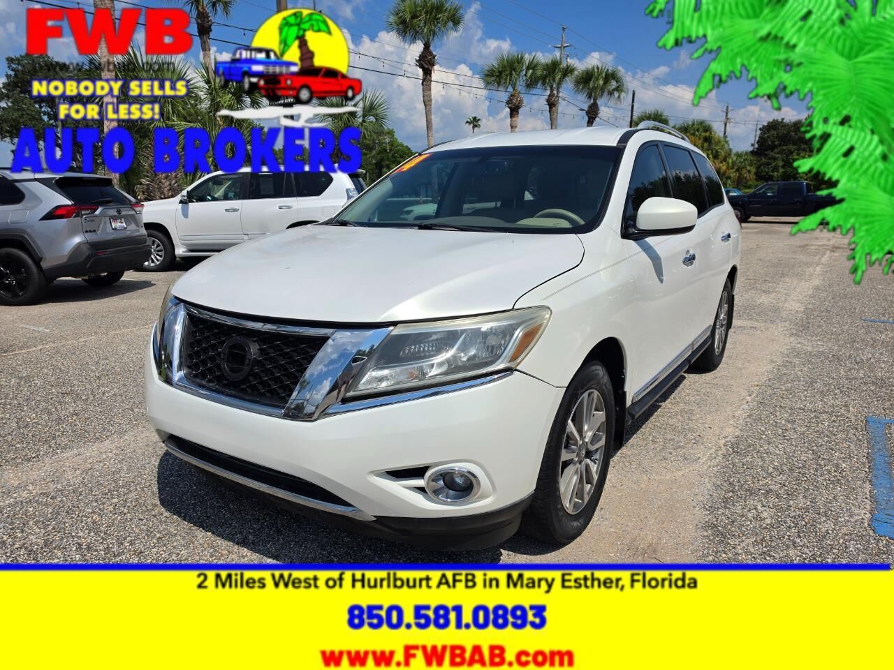 2014 NISSAN Pathfinder