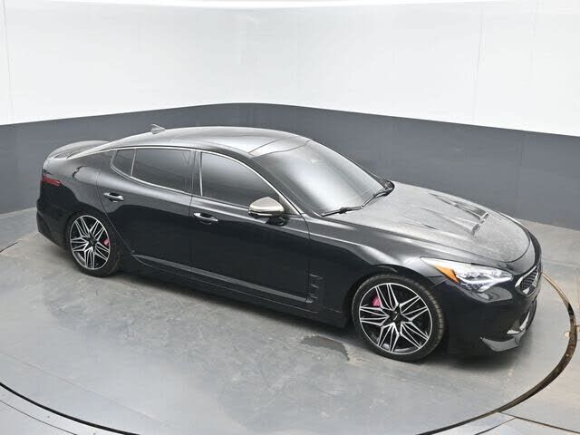 2022 KIA Stinger