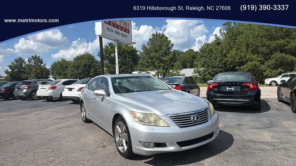 2012 LEXUS LS