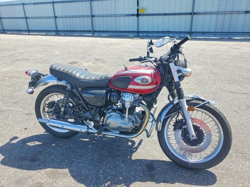 2022 KAWASAKI W800